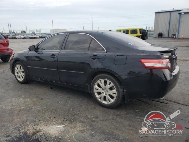 4T1BK3EK1BU623536 2011 TOYOTA CAMRY photo no. 2