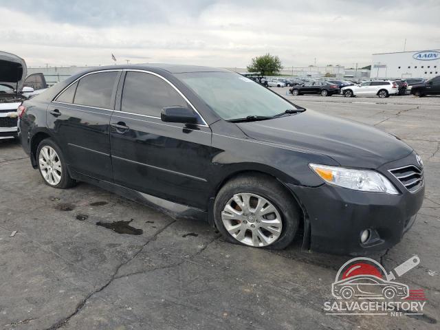 4T1BK3EK1BU623536 2011 TOYOTA CAMRY photo no. 4