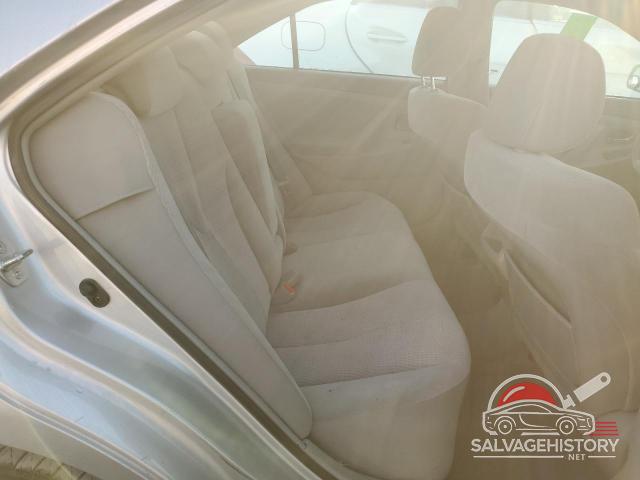 4T4BF3EK8BR148428 2011 TOYOTA CAMRY photo no. 10