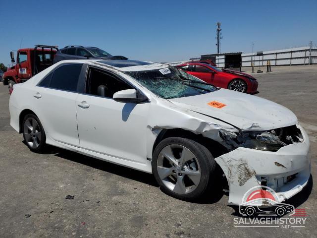 4T1BF1FK0CU624315 2012 TOYOTA CAMRY photo no. 4