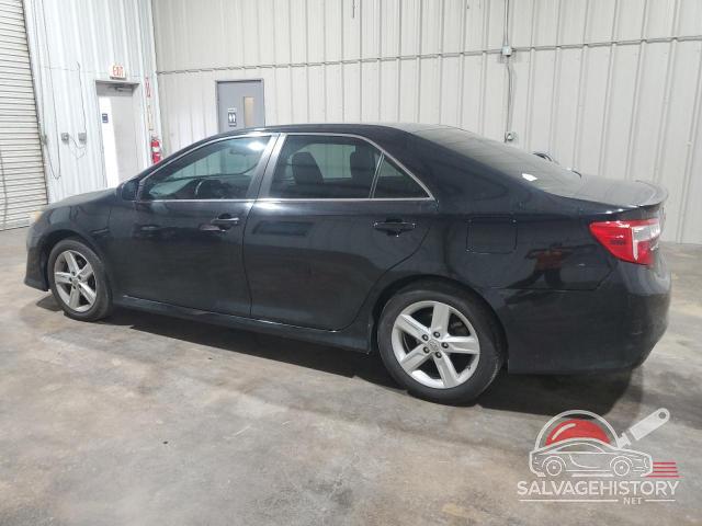 4T1BF1FK2CU143028 2012 TOYOTA CAMRY photo no. 2