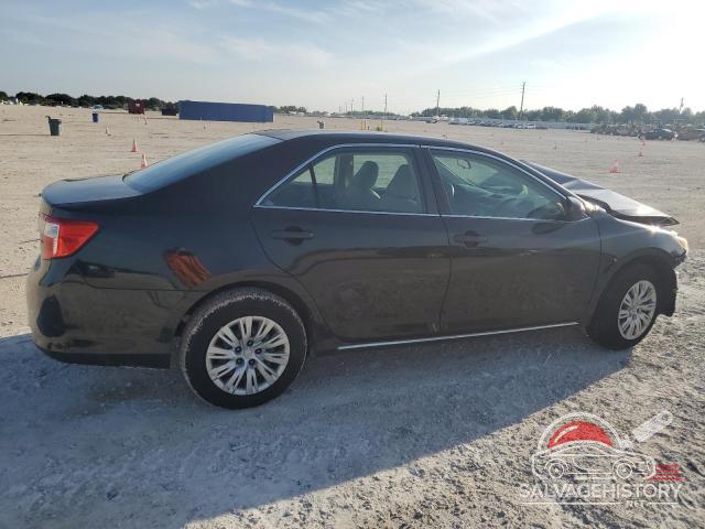 4T1BF1FKXCU106826 2012 TOYOTA CAMRY photo no. 3