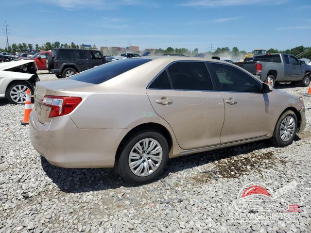 4T4BF1FK1CR212765 2012 TOYOTA CAMRY photo no. 3