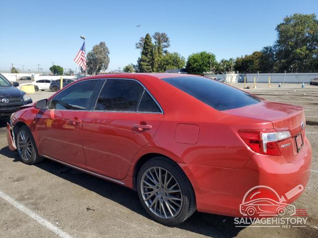 4T4BF1FK1CR241733 2012 TOYOTA CAMRY photo no. 2