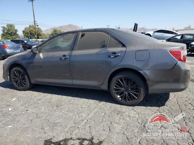 4T4BF1FK3CR168140 2012 TOYOTA CAMRY photo no. 2