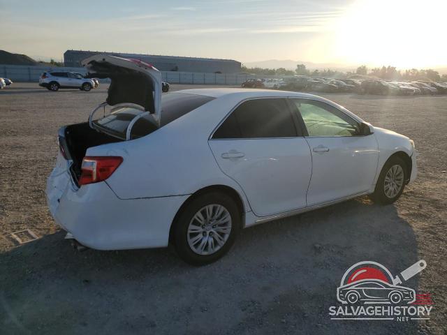 4T4BF1FK5CR266568 2012 TOYOTA CAMRY photo no. 3