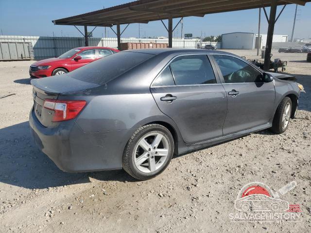 4T1BF1FK0DU224207 2013 TOYOTA CAMRY photo no. 3