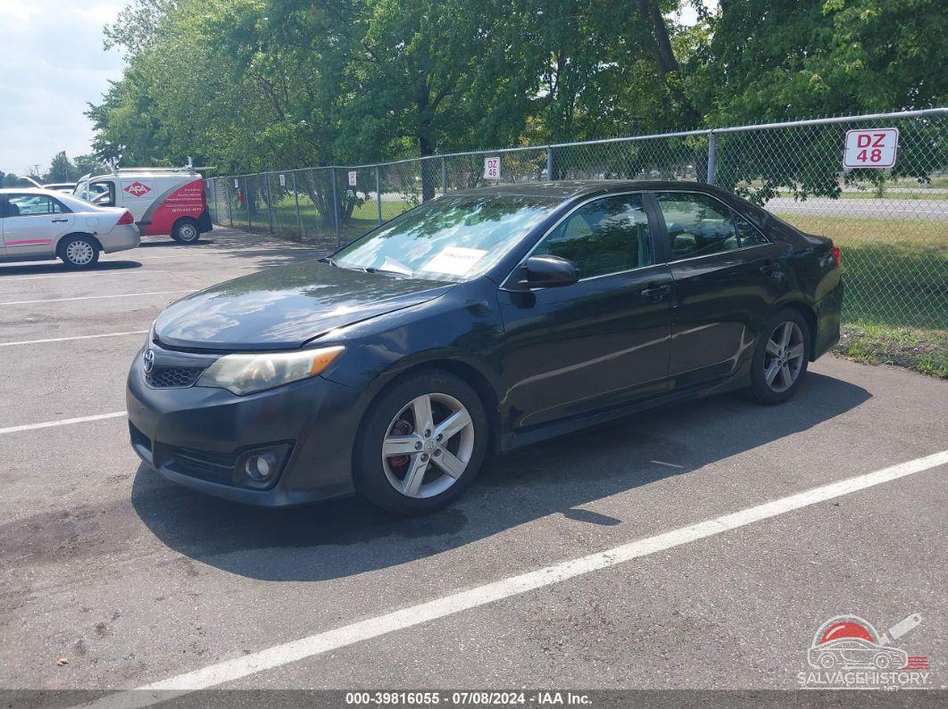 4T1BF1FK1DU209649 2013 TOYOTA CAMRY photo no. 2