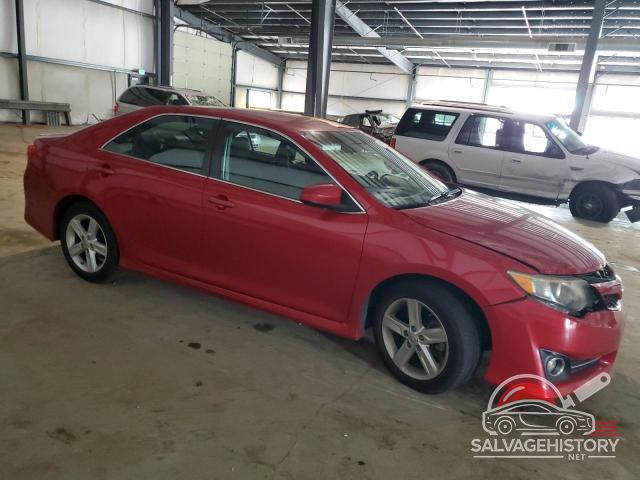 4T1BF1FK5DU726064 2013 TOYOTA CAMRY photo no. 4