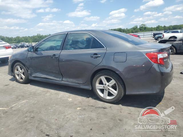 4T1BF1FK8DU249422 2013 TOYOTA CAMRY photo no. 2