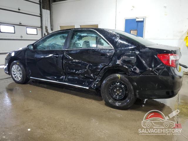 4T4BF1FK3DR304400 2013 TOYOTA CAMRY photo no. 2