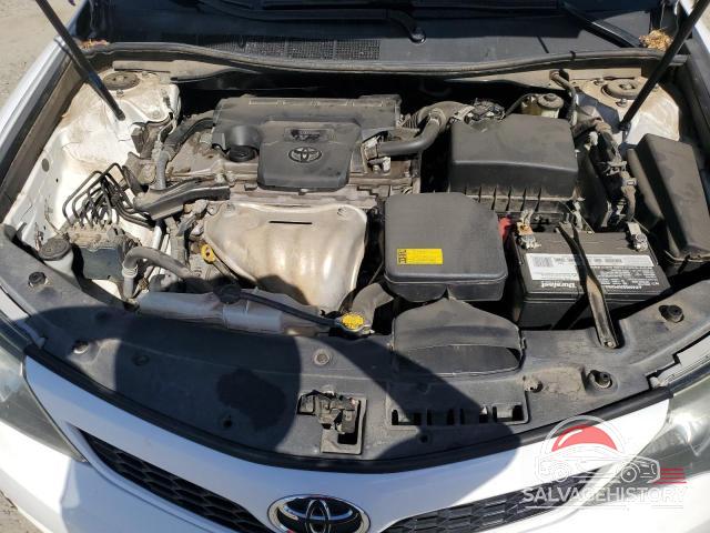 4T1BF1FK0EU832830 2014 TOYOTA CAMRY photo no. 11