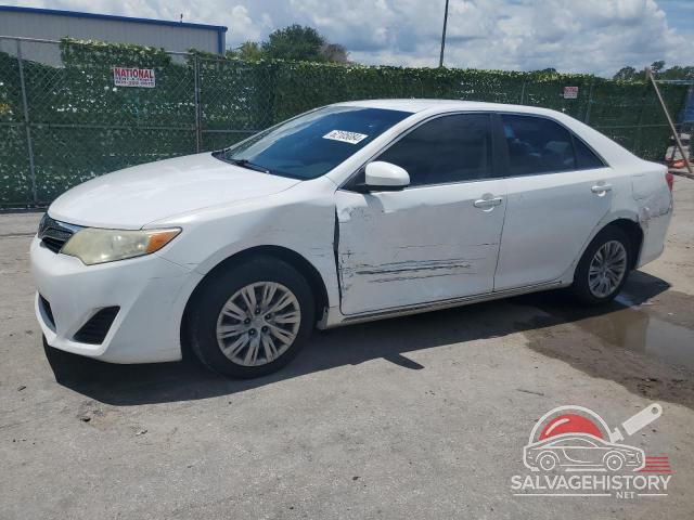 4T1BF1FK1EU327217 2014 TOYOTA CAMRY photo no. 13