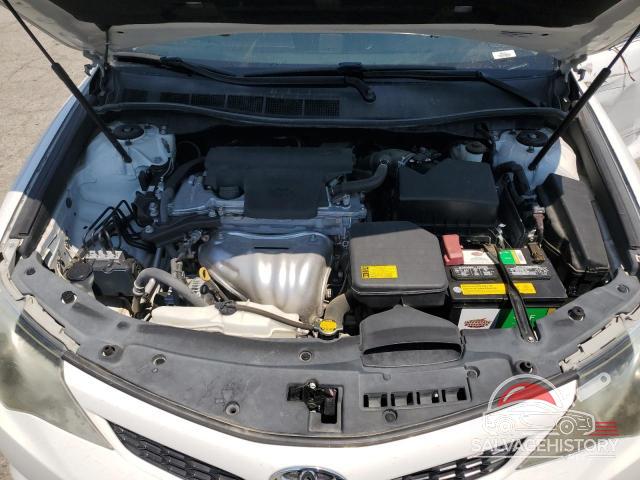 4T1BF1FK1EU352151 2014 TOYOTA CAMRY photo no. 11
