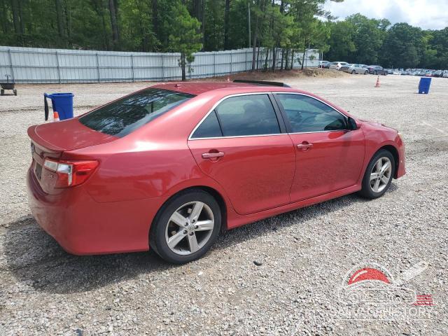 4T1BF1FK1EU756700 2014 TOYOTA CAMRY photo no. 3