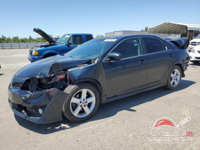 4T1BF1FK2EU732342 2014 TOYOTA CAMRY photo no. 20