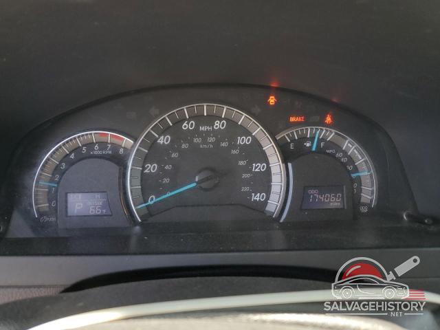 4T1BF1FK2EU732342 2014 TOYOTA CAMRY photo no. 9