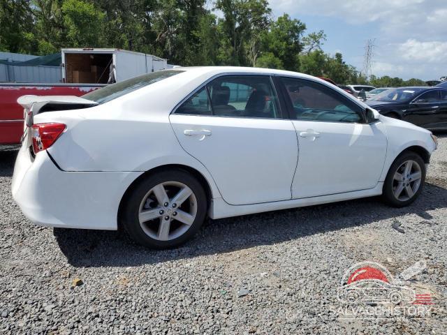 4T1BF1FK2EU790905 2014 TOYOTA CAMRY photo no. 3