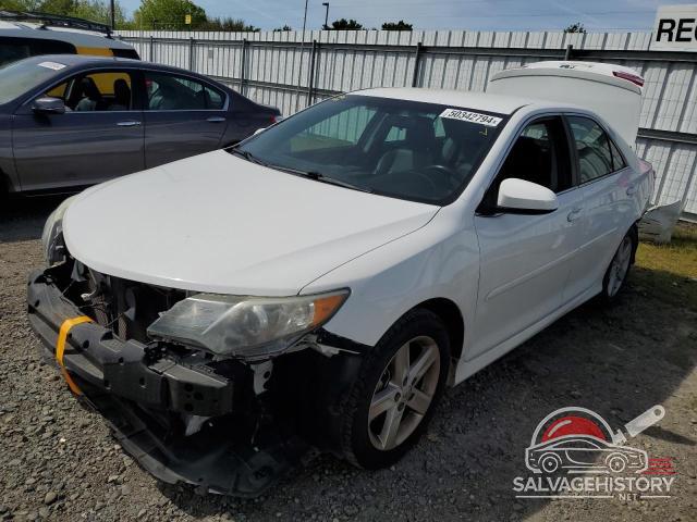 4T1BF1FK4EU386794 2014 TOYOTA CAMRY photo no. 19
