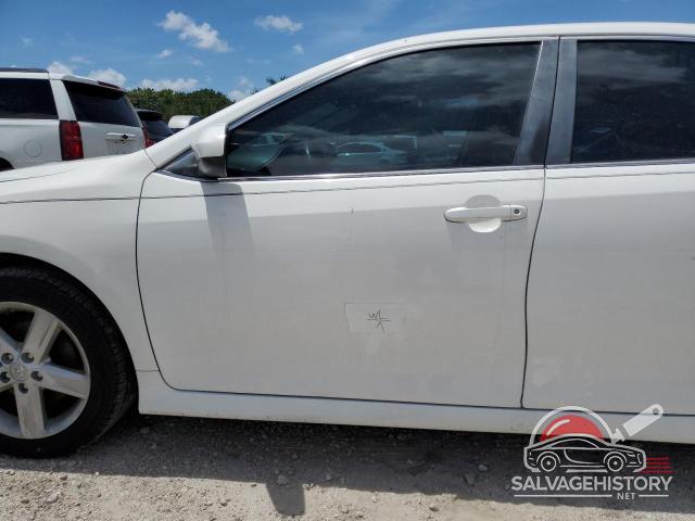4T1BF1FK6EU388160 2014 TOYOTA CAMRY photo no. 12