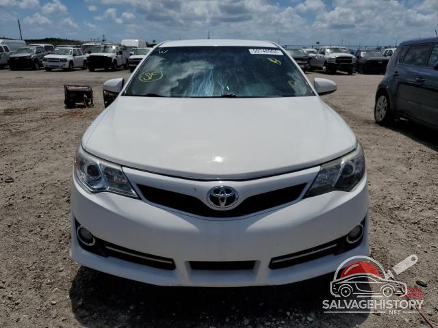 4T1BF1FK6EU388160 2014 TOYOTA CAMRY photo no. 5