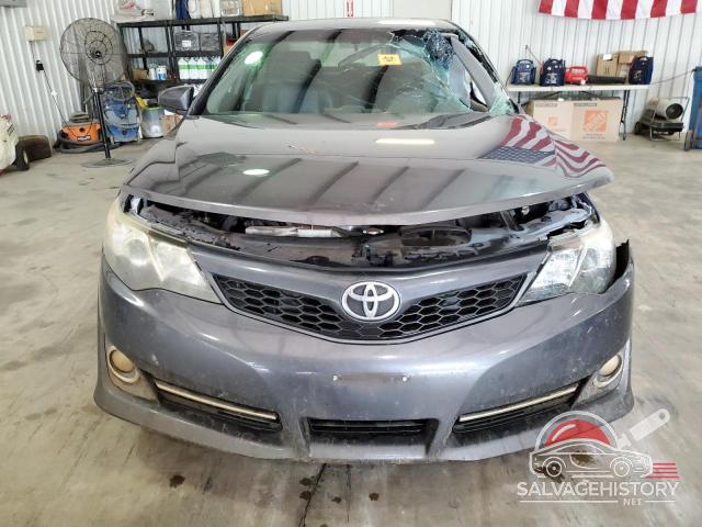 4T1BF1FK8EU418114 2014 TOYOTA CAMRY photo no. 5