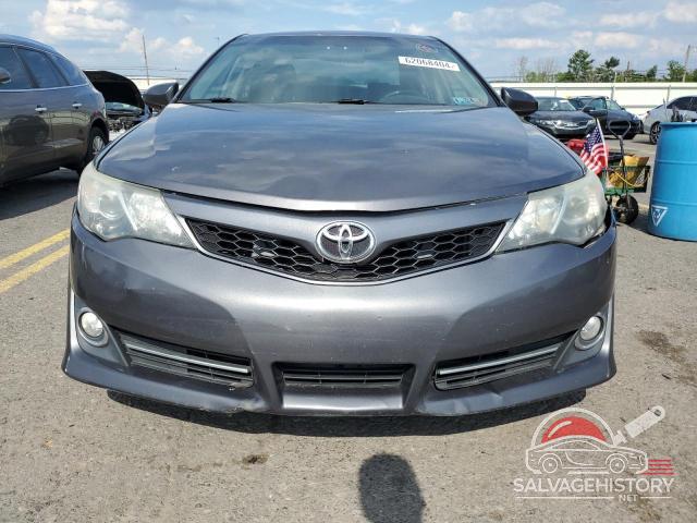 4T1BF1FKXEU825383 2014 TOYOTA CAMRY photo no. 5