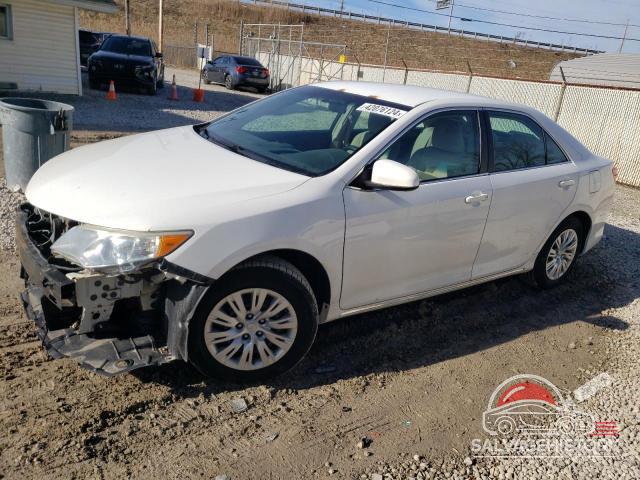 4T4BF1FK0ER371621 2014 TOYOTA CAMRY photo no. 8