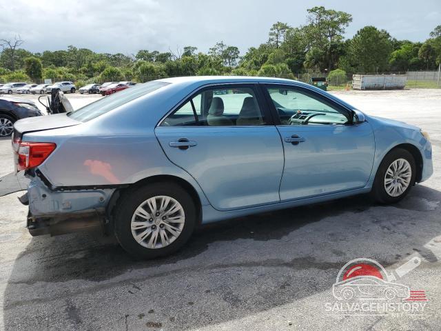 4T4BF1FK2ER353766 2014 TOYOTA CAMRY photo no. 3