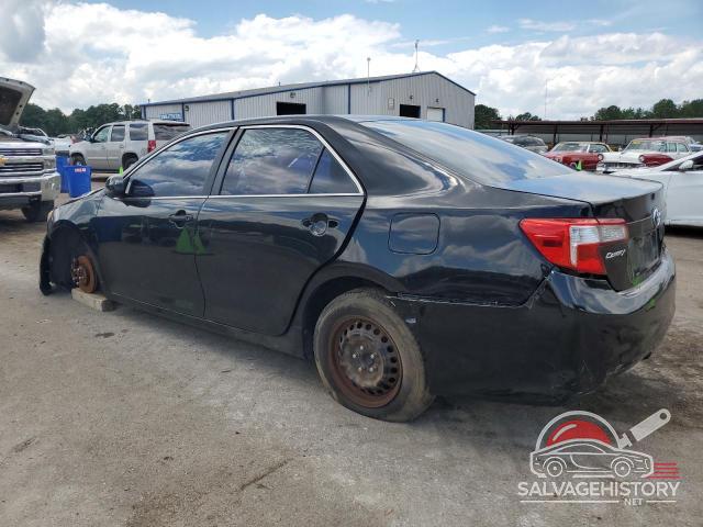 4T4BF1FK8ER432004 2014 TOYOTA CAMRY photo no. 2