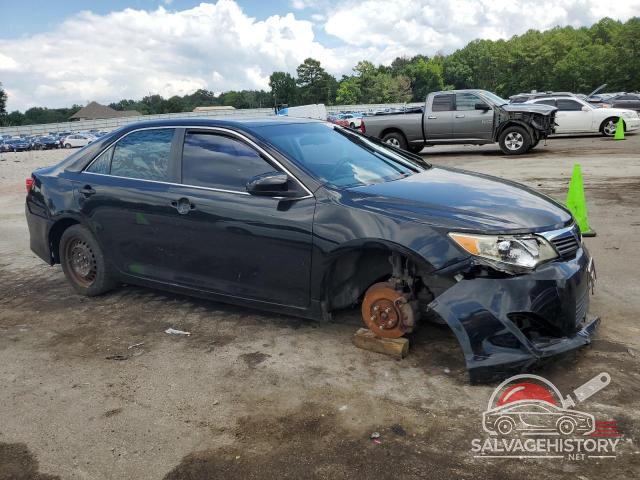 4T4BF1FK8ER432004 2014 TOYOTA CAMRY photo no. 4