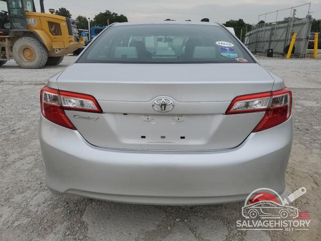 4T4BF1FKXER393173 2014 TOYOTA CAMRY photo no. 6