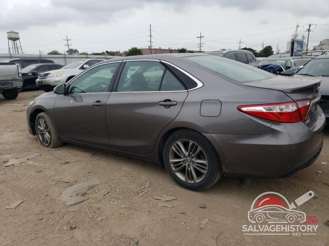 4T1BF1FK7FU016604 2015 TOYOTA CAMRY photo no. 2