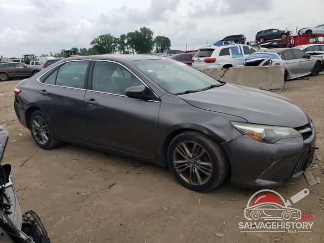 4T1BF1FK7FU016604 2015 TOYOTA CAMRY photo no. 4