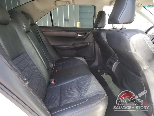 4T1BF1FK9FU036952 2015 TOYOTA CAMRY photo no. 10