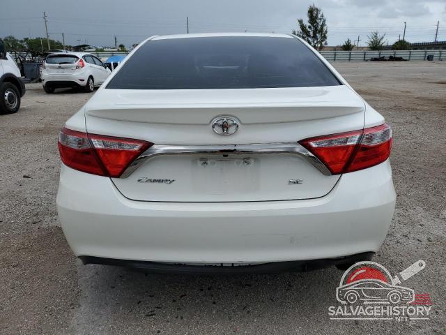 4T1BF1FKXFU085576 2015 TOYOTA CAMRY photo no. 6