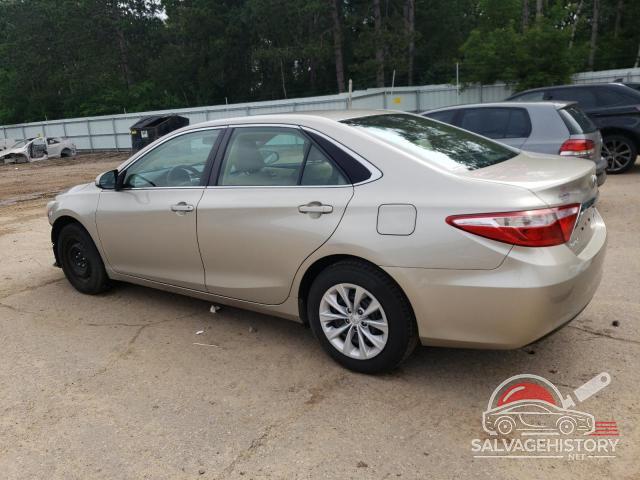 4T4BF1FK4FR458486 2015 TOYOTA CAMRY photo no. 2