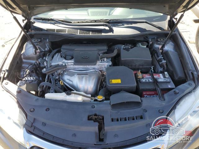 4T4BF1FKXFR464731 2015 TOYOTA CAMRY photo no. 11