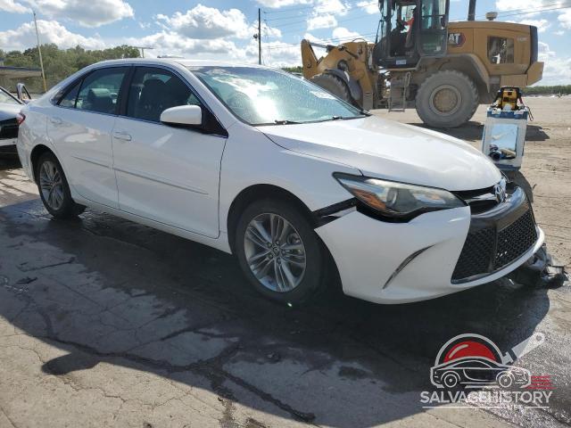 4T1BF1FK2GU166816 2016 TOYOTA CAMRY photo no. 4