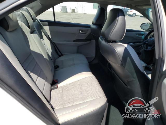 4T1BF1FK3GU516888 2016 TOYOTA CAMRY photo no. 10