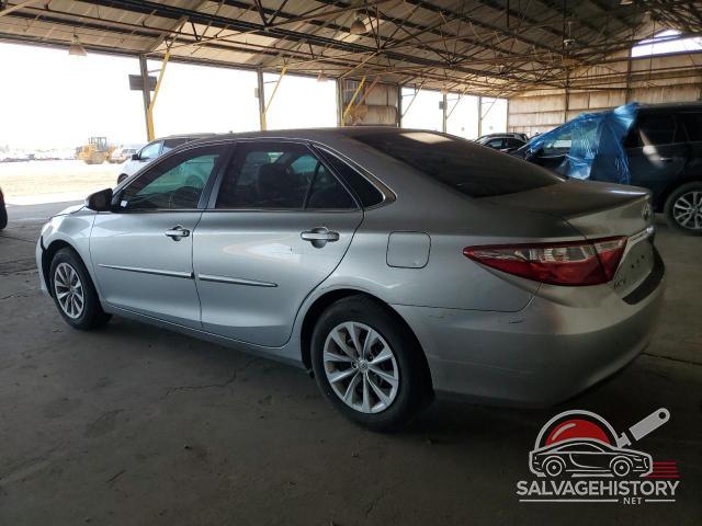4T4BF1FK4GR571758 2016 TOYOTA CAMRY photo no. 2