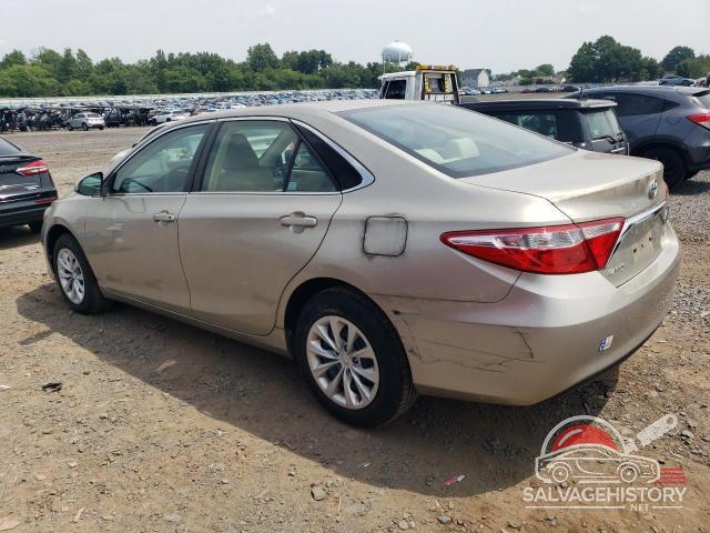 4T4BF1FK8GR544563 2016 TOYOTA CAMRY photo no. 2