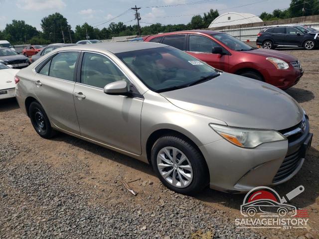 4T4BF1FK8GR544563 2016 TOYOTA CAMRY photo no. 4
