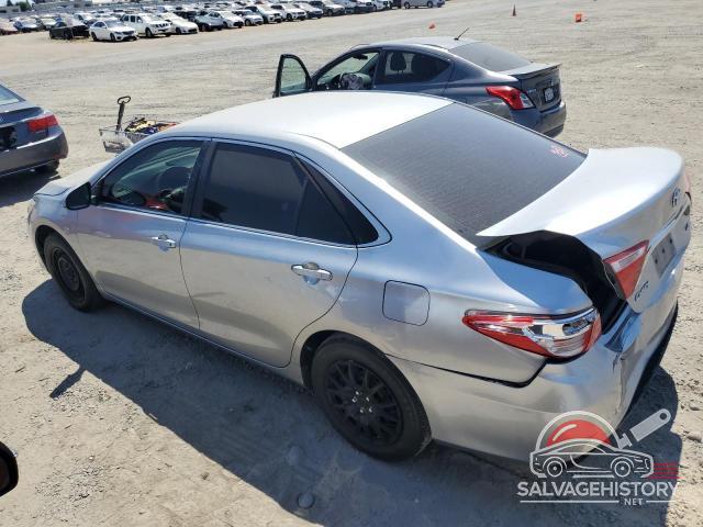 4T1BF1FK1HU300149 2017 TOYOTA CAMRY photo no. 2