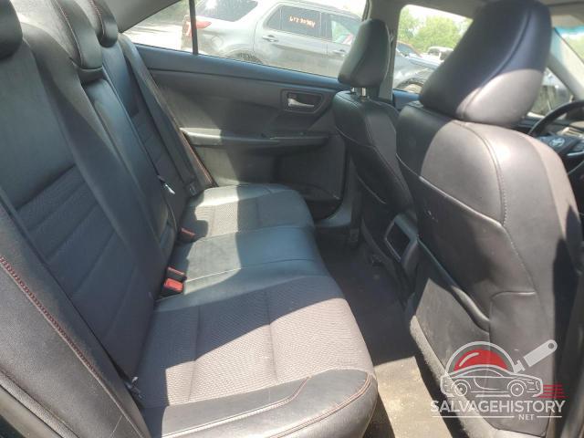 4T1BF1FK2HU665536 2017 TOYOTA CAMRY photo no. 10
