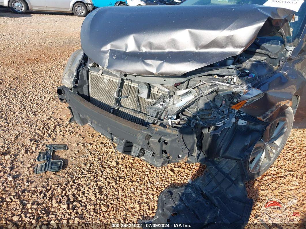 4T1BF1FK4HU445573 2017 TOYOTA CAMRY photo no. 6
