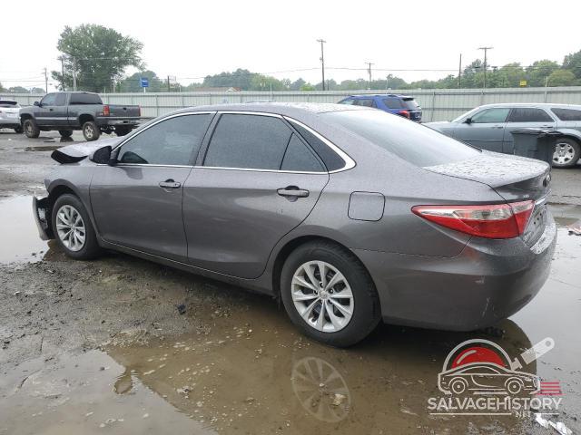 4T1BF1FK5HU375999 2017 TOYOTA CAMRY photo no. 2