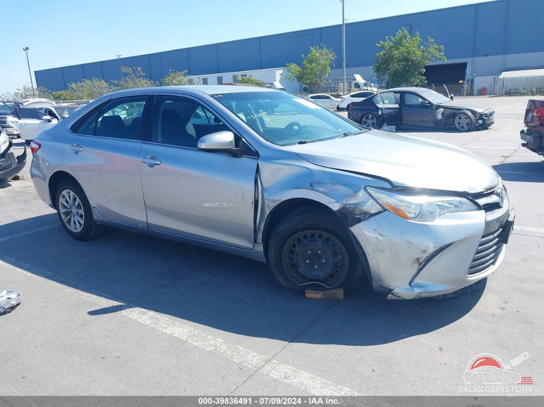 4T1BF1FK6HU760116 2017 TOYOTA CAMRY photo no. 1