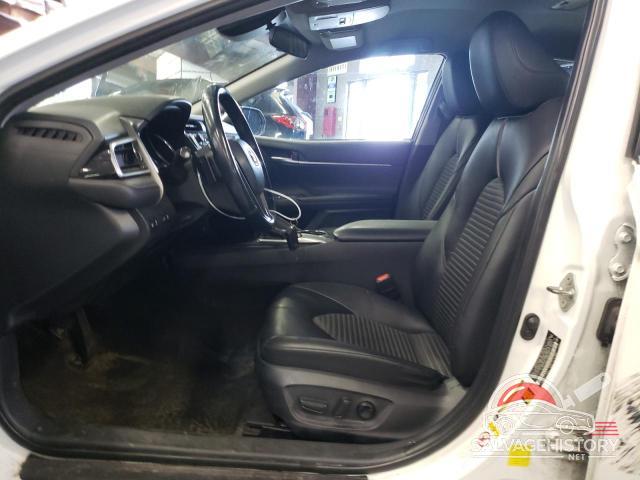 4T1B11HK1JU084871 2018 TOYOTA CAMRY photo no. 7