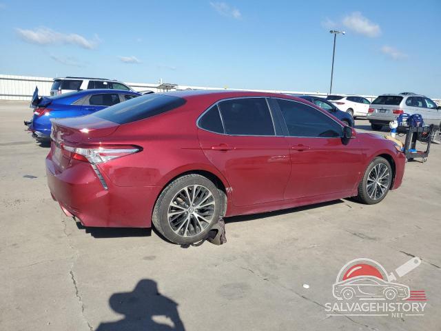 4T1B11HK2JU603409 2018 TOYOTA CAMRY photo no. 3